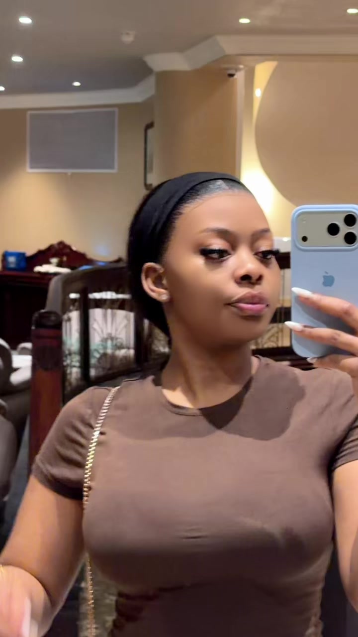 @NOMZAMO HLOPHE 🇸🇿
