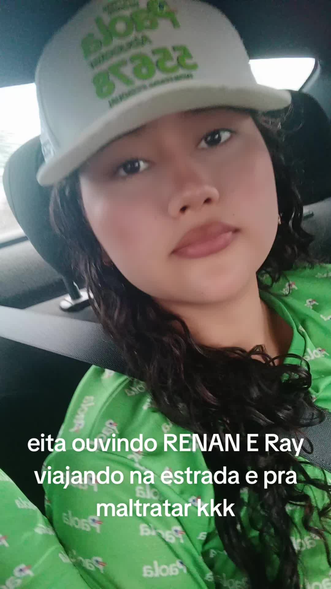 @taina e thania