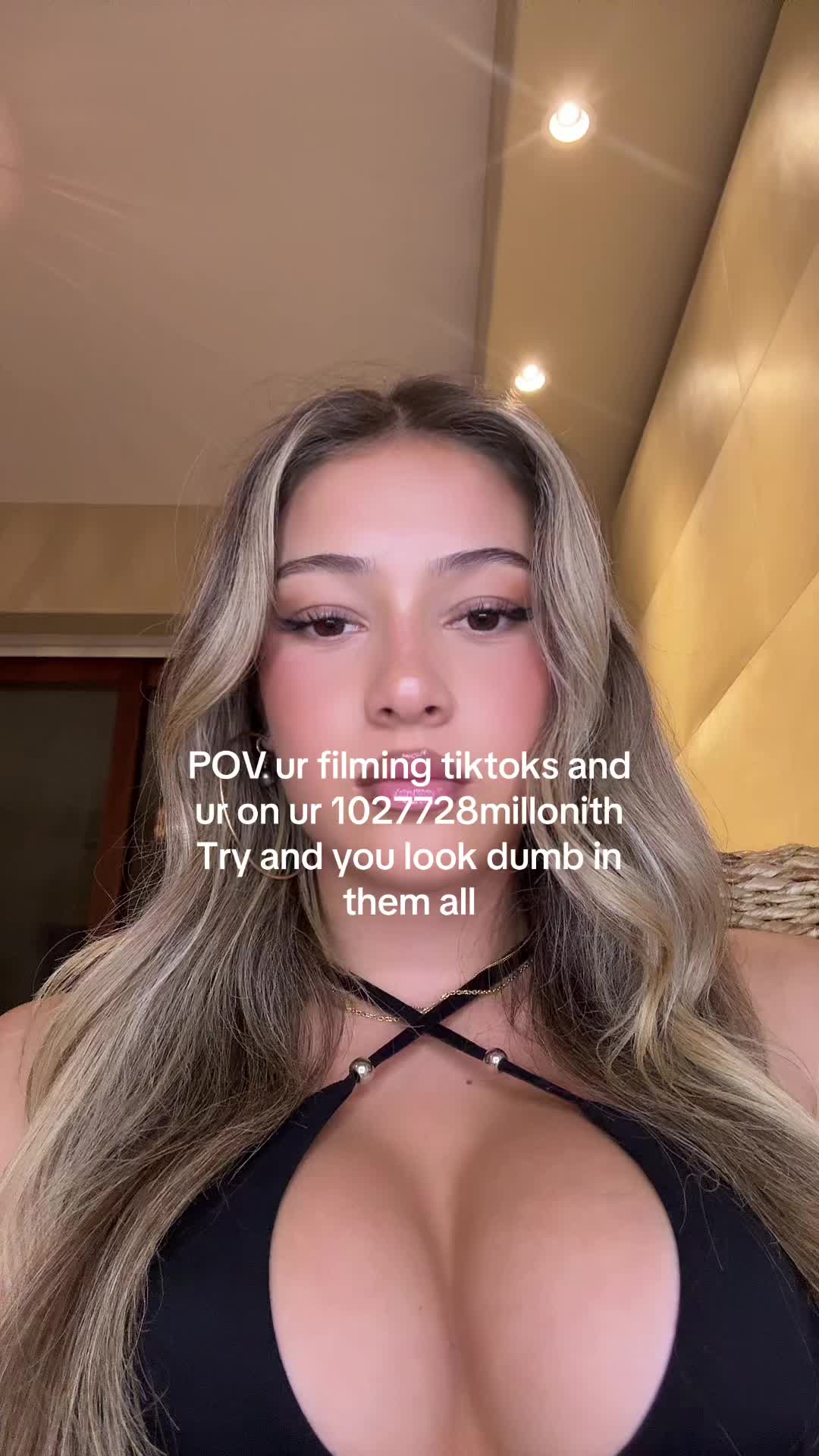 @Ella 🩷