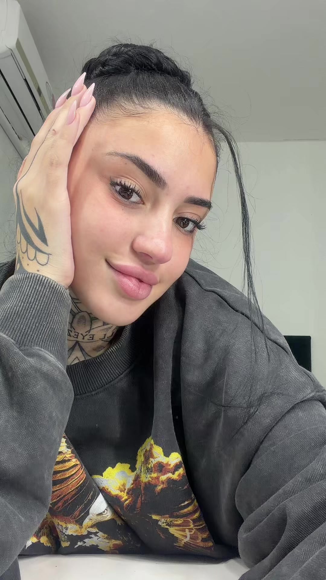 @Mia Rezanowicz 👸🏻