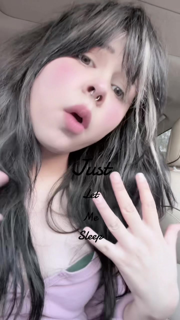 @🐶