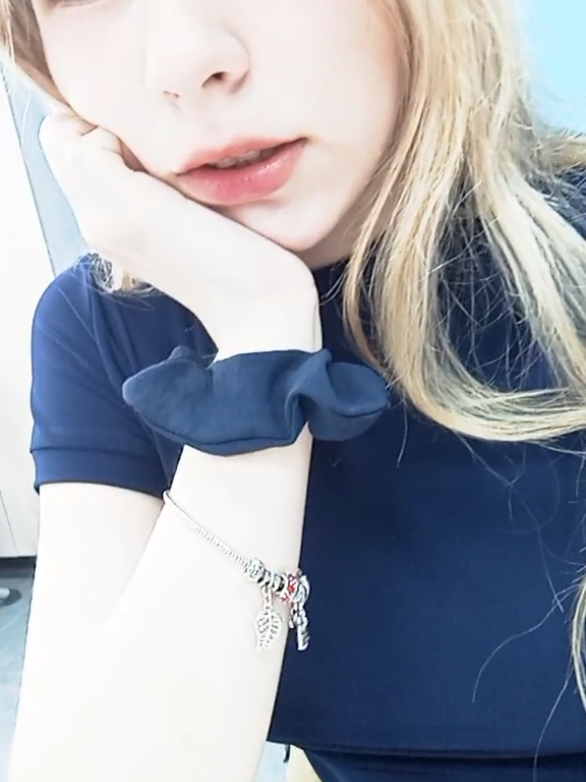 @elli💌
