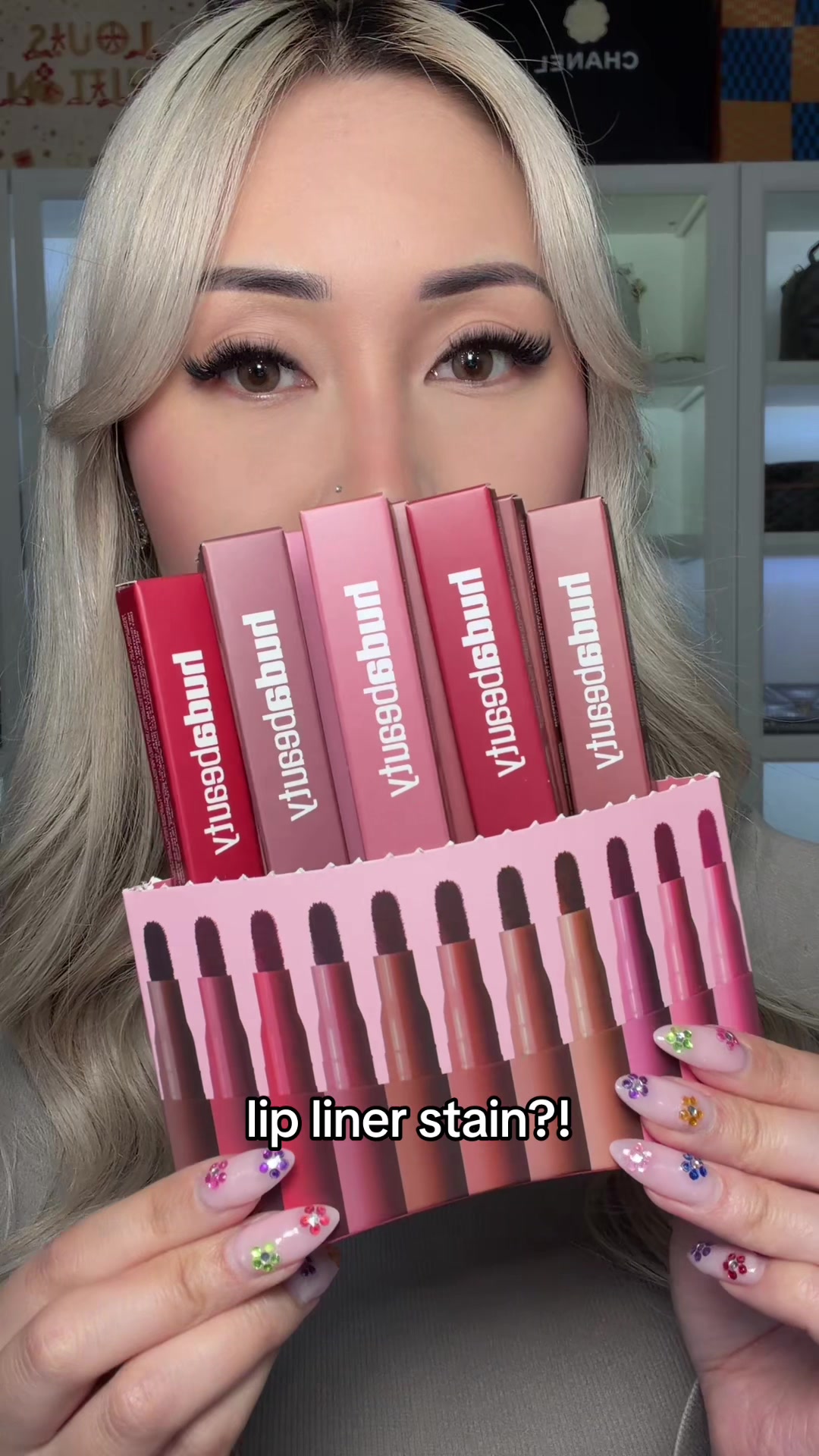 @Laura Bui
