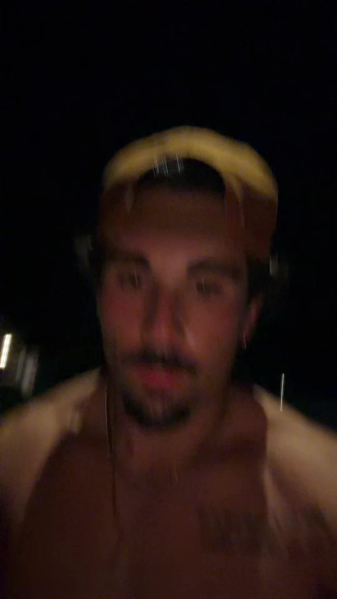 @Ju