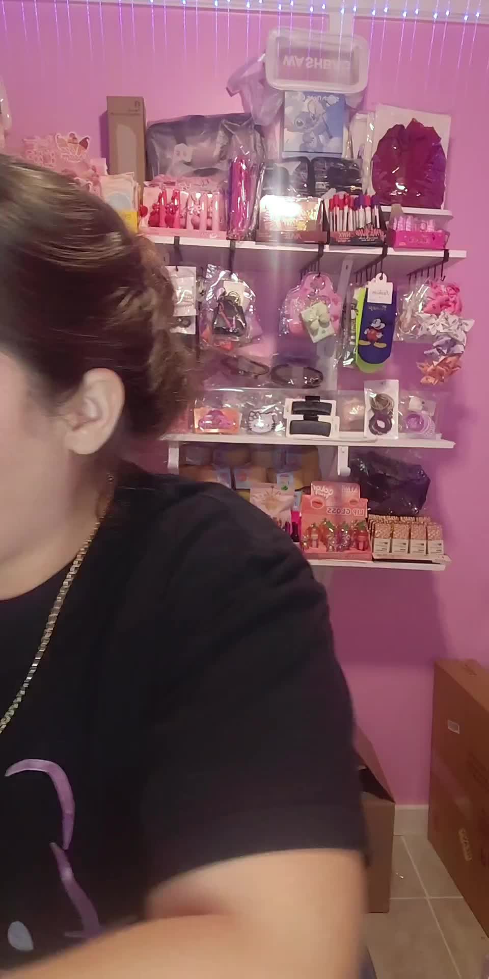 @Kiticosmetics