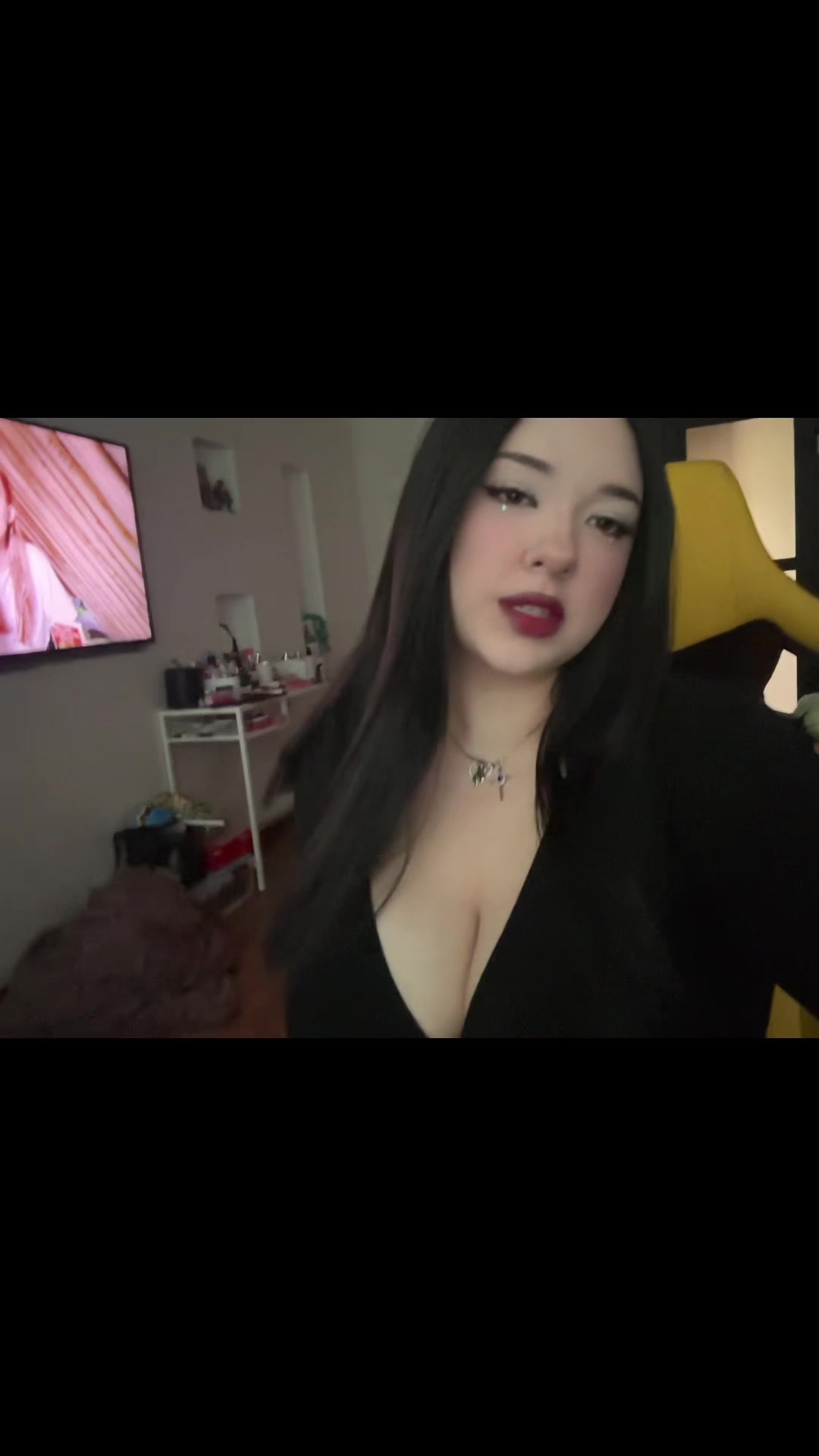 @vmkmkdzxciejr