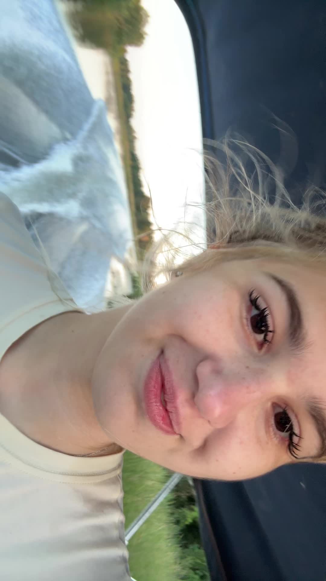 @luvlxwff