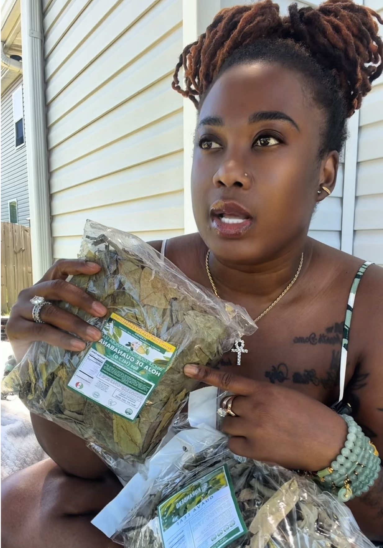 @LOTUS 🪷 🪬𓆙🪨🌿🤍🧘🏽♀️