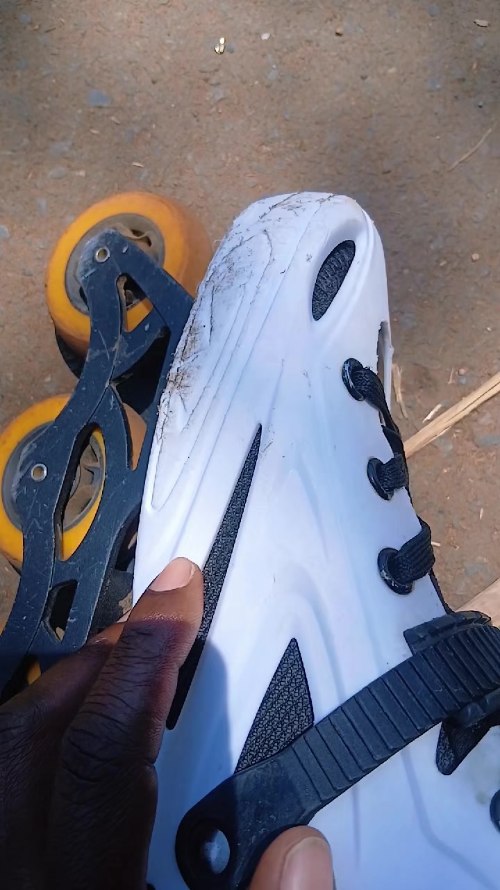 @Lastie🖤😊 the skater