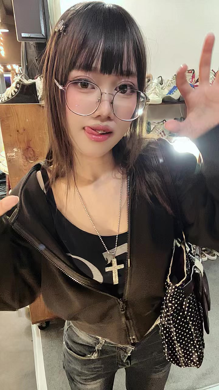 @༉‧₊˚ 𝙃𝙖𝙧𝙪 𝙏𝙖𝙣 ♥︎ .°୭̥ ⠀
