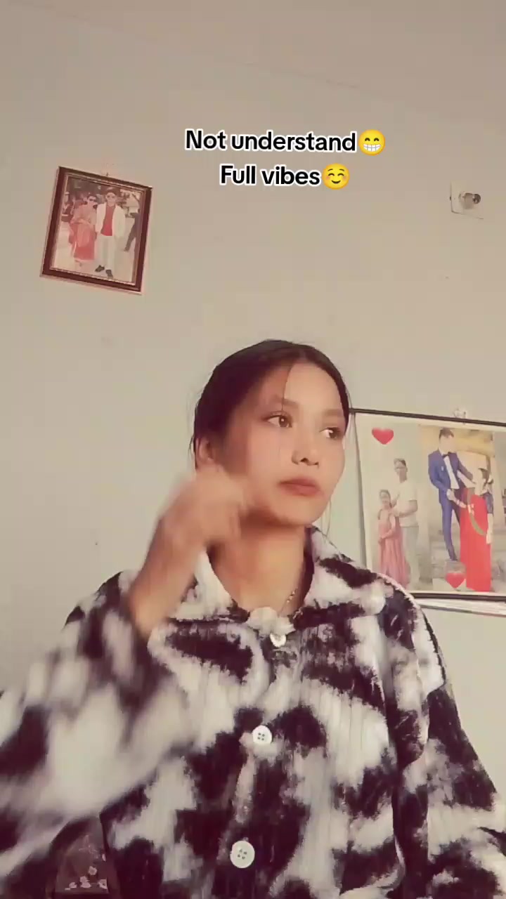 @स्वस्तिका 💫🤍