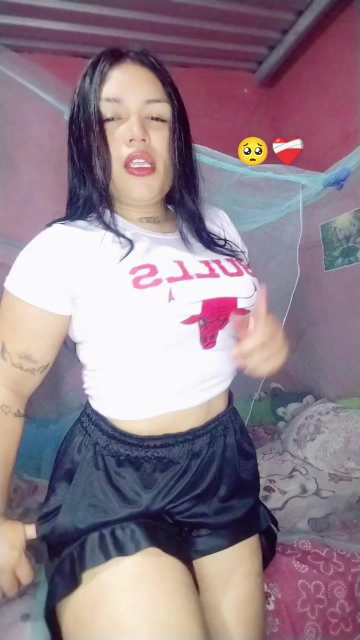 @💧🔥🐍👽 Negritha🖤🏳️&zwj;🌈🐱