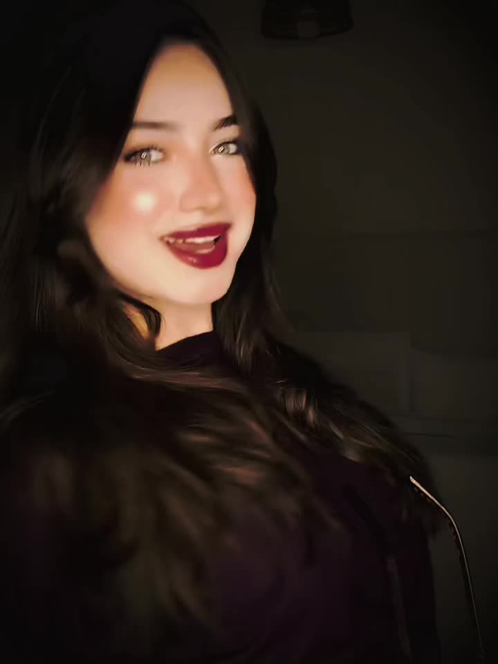 @🧸.𝑬𝒍𝒍𝒂.🪽