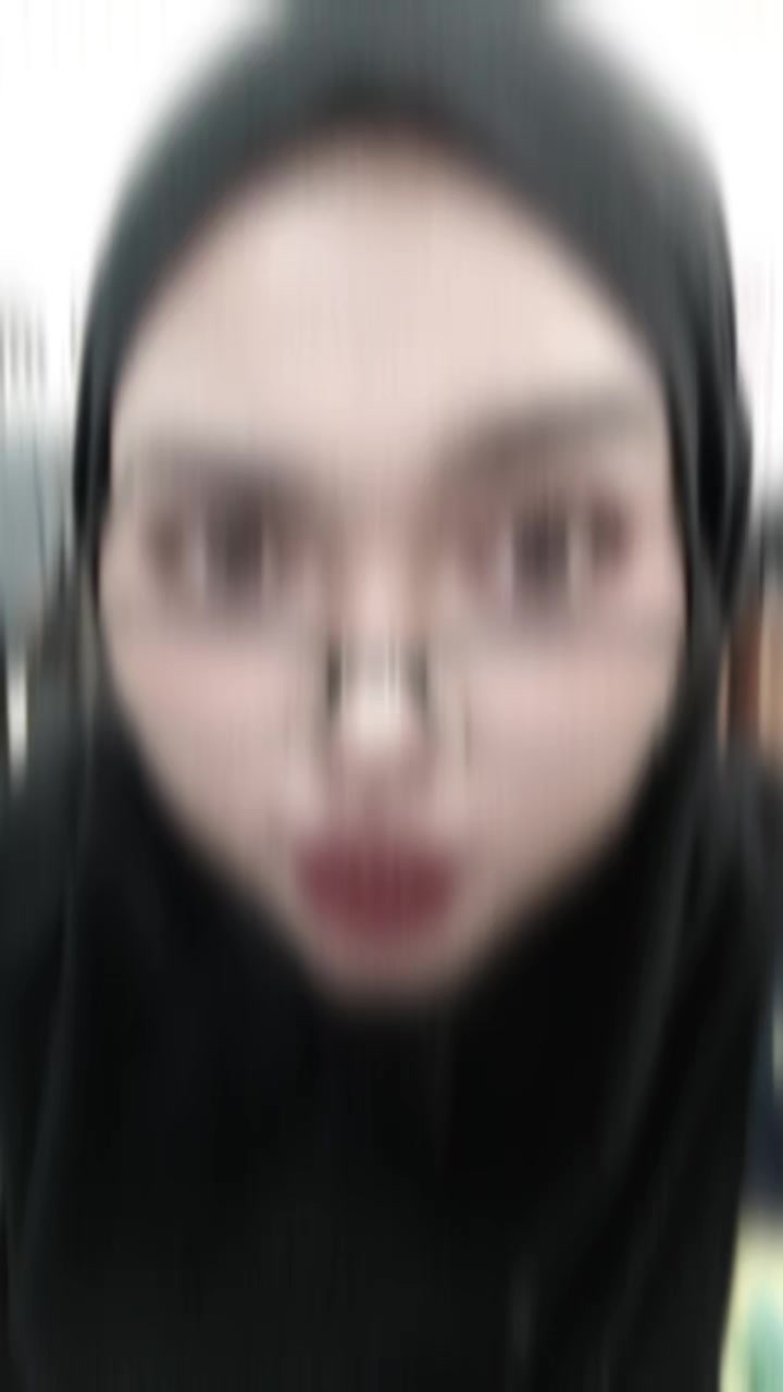 @HusniUnni🌸