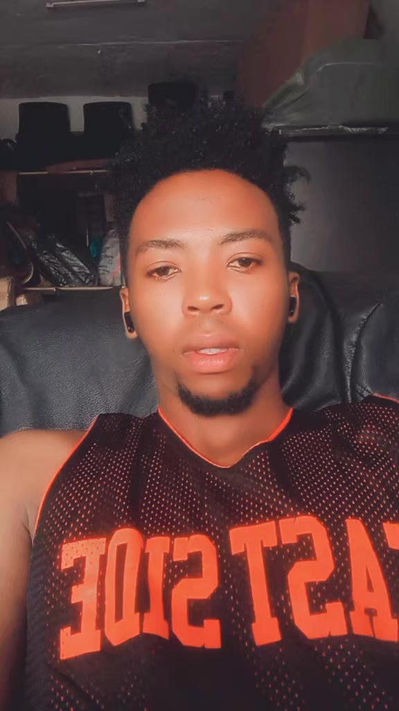 @Danzo gitu 🇰🇪