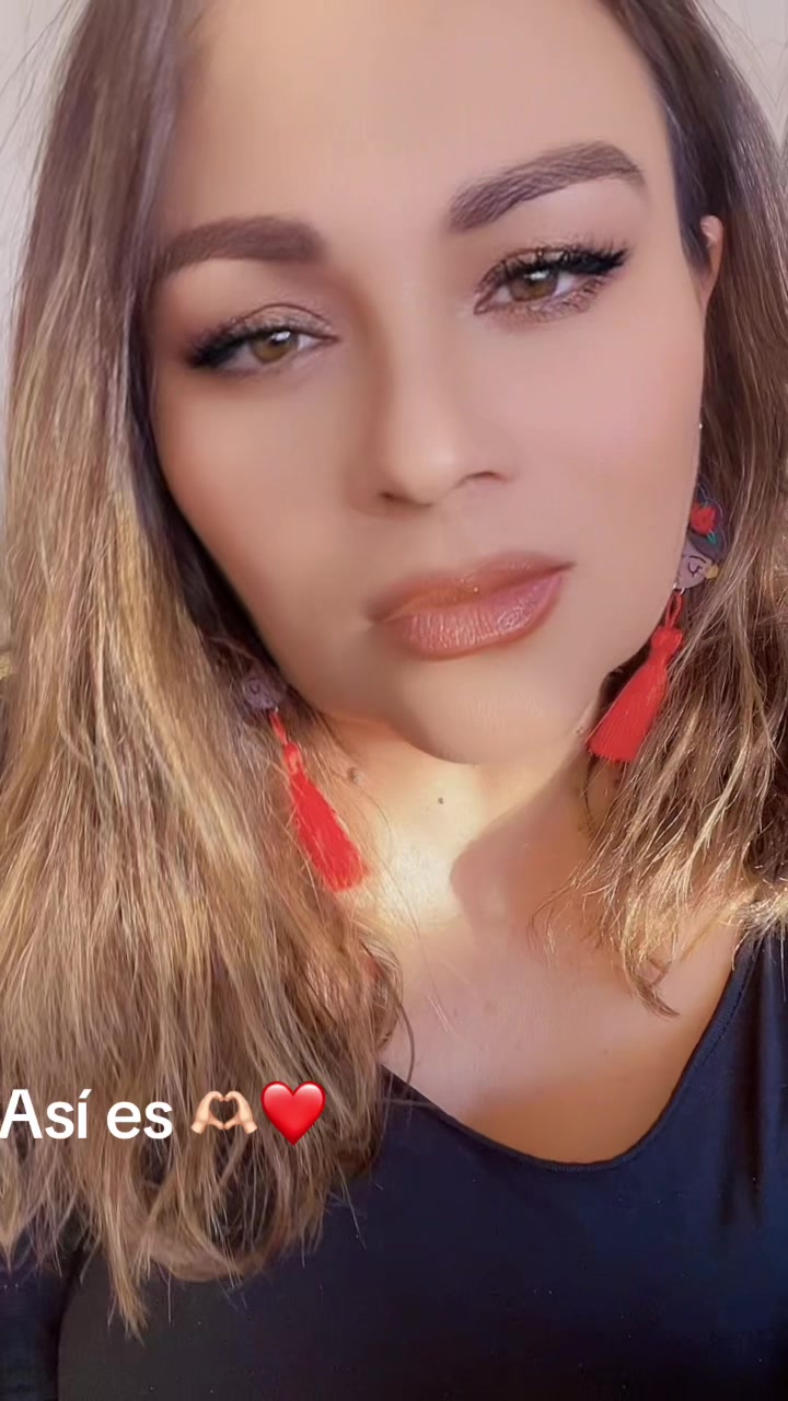 @Ana