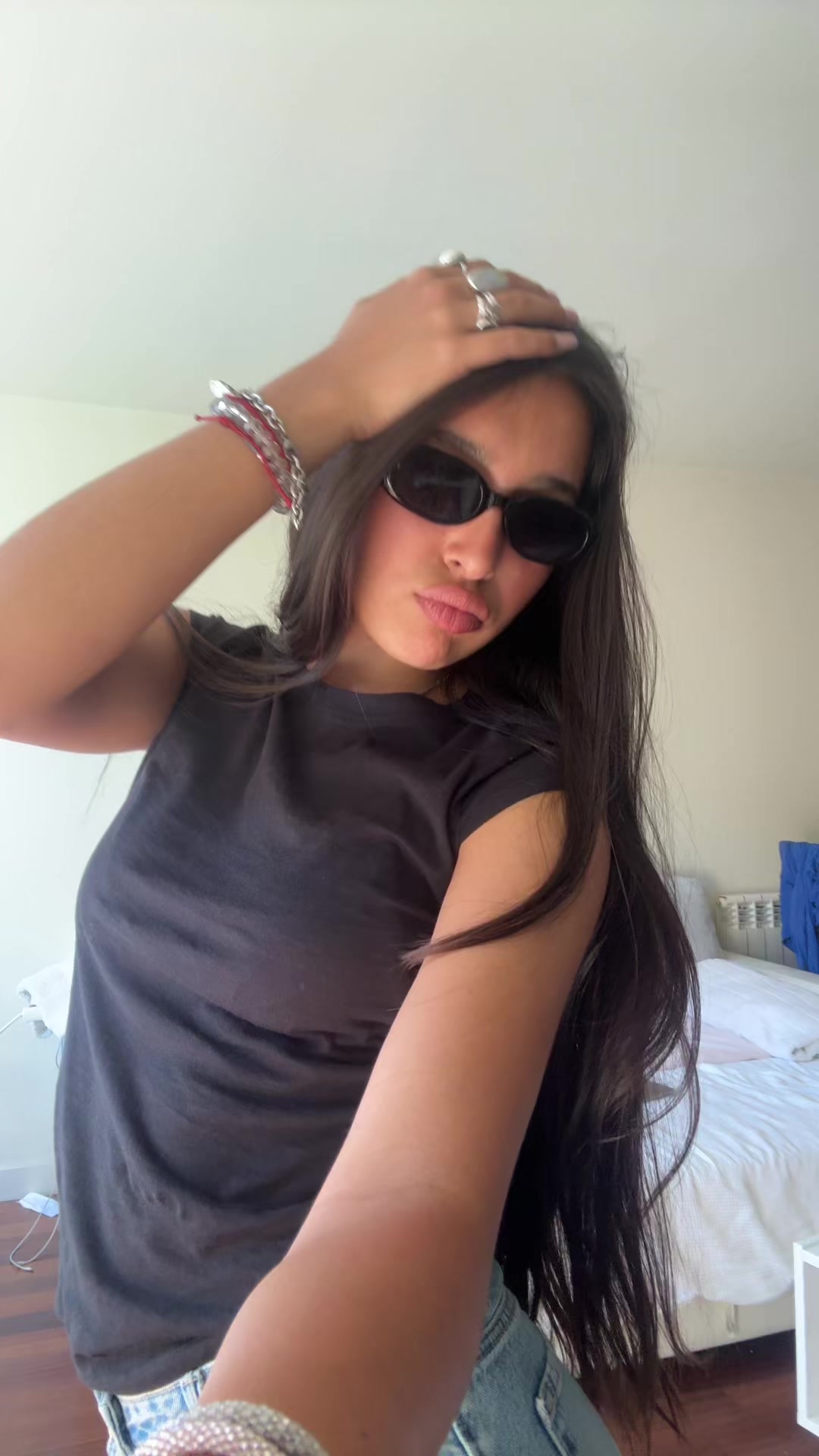 @Isa