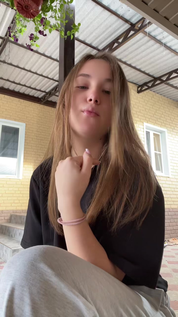 @V🪬