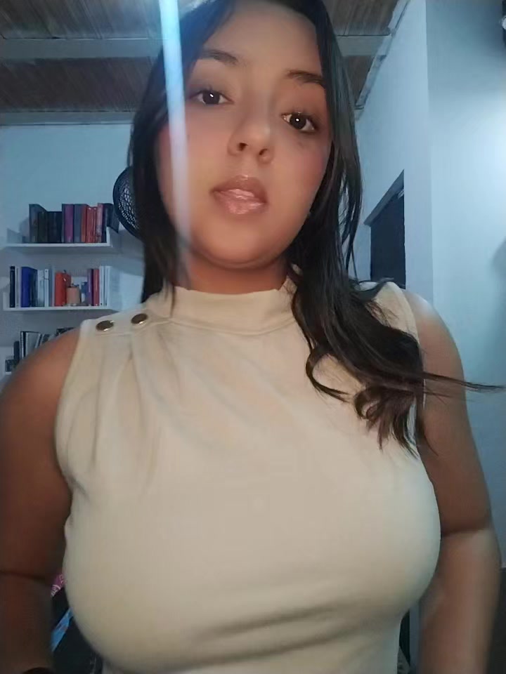 @Lucia.