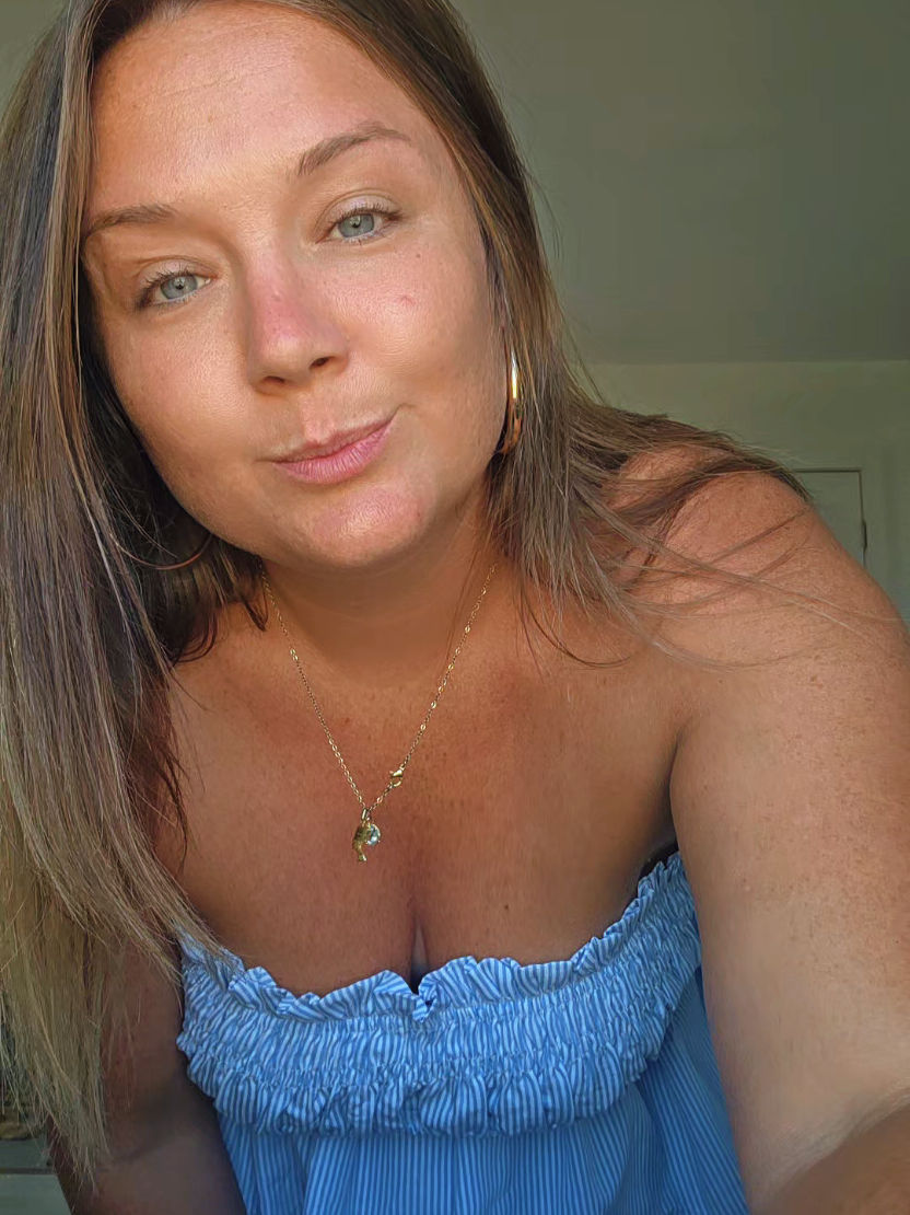 @Noémie ✨️