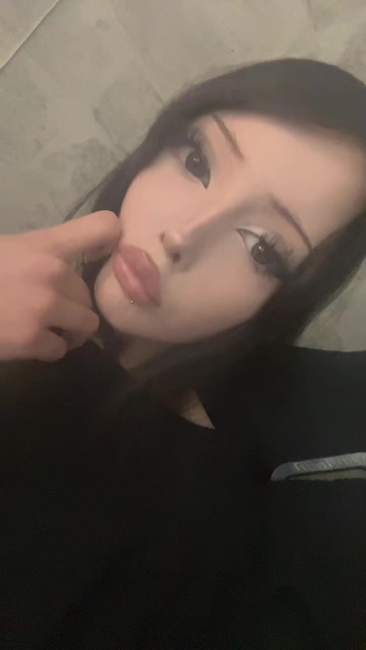 @6ear3st