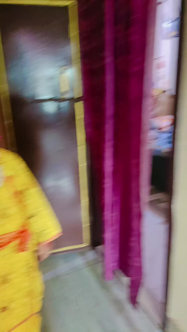 @Lux Mee Diwash Sarra