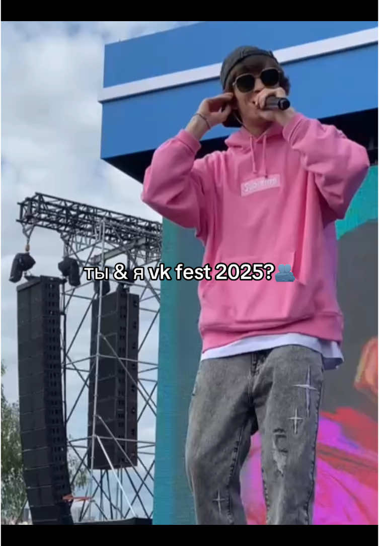 @vixxxi