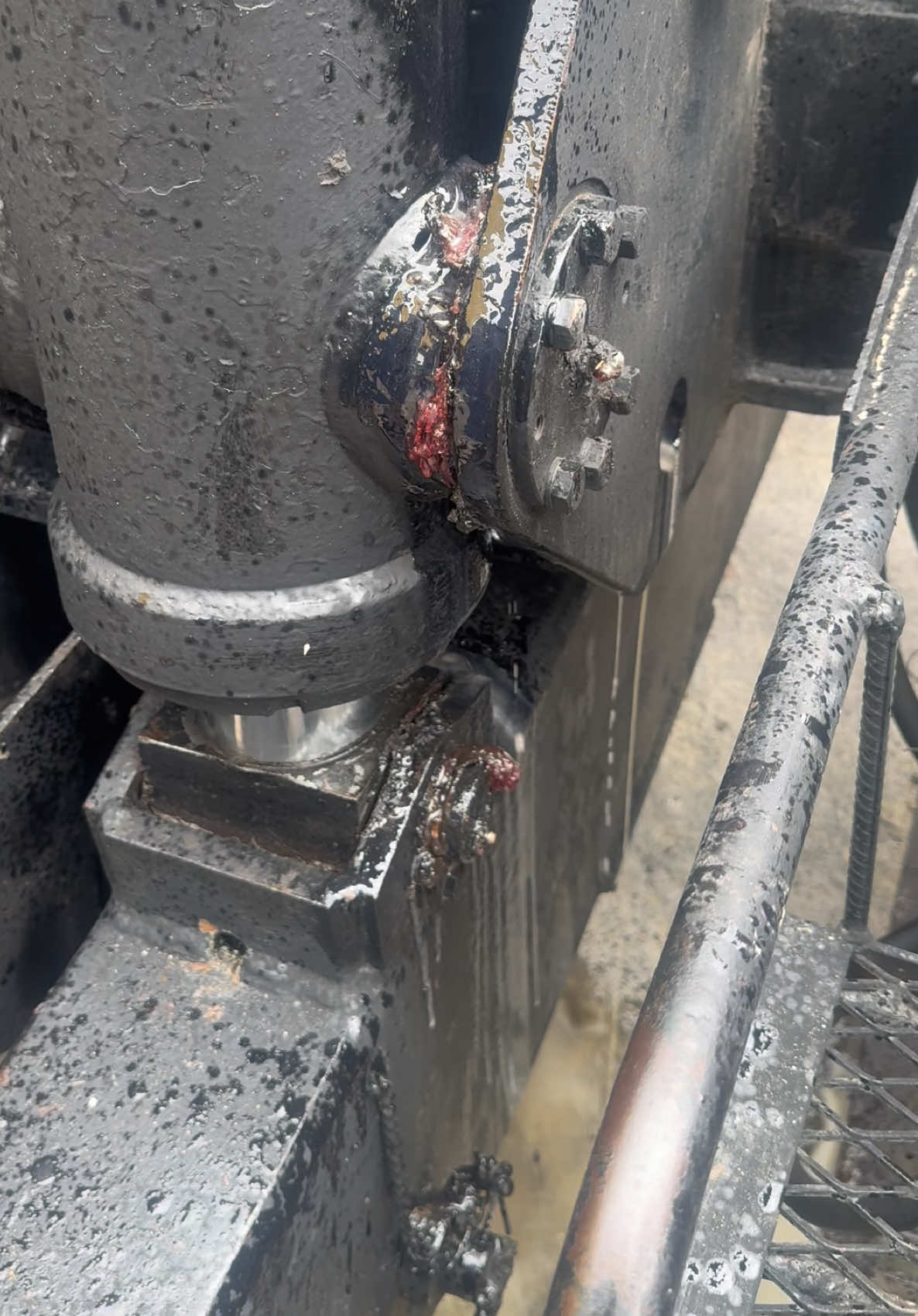 @Crane Repair Service