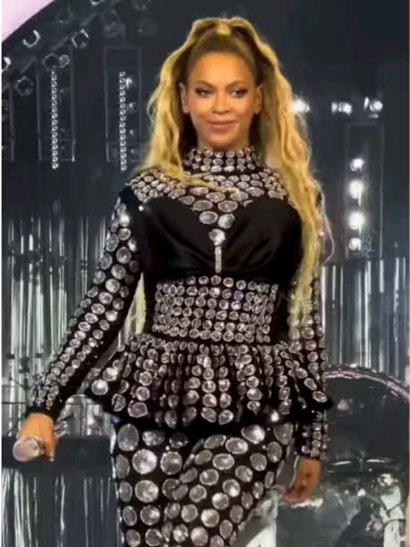 @Alineyoncé