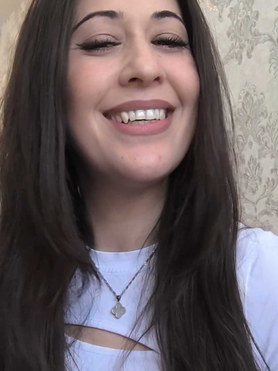 @Мехри