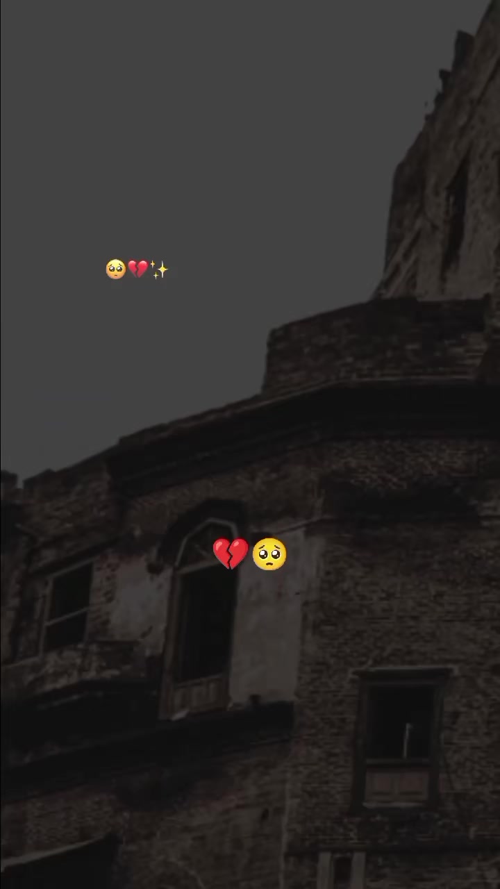 @Manuuusaram