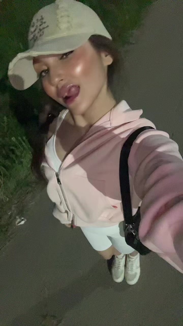 @Lady_Li505