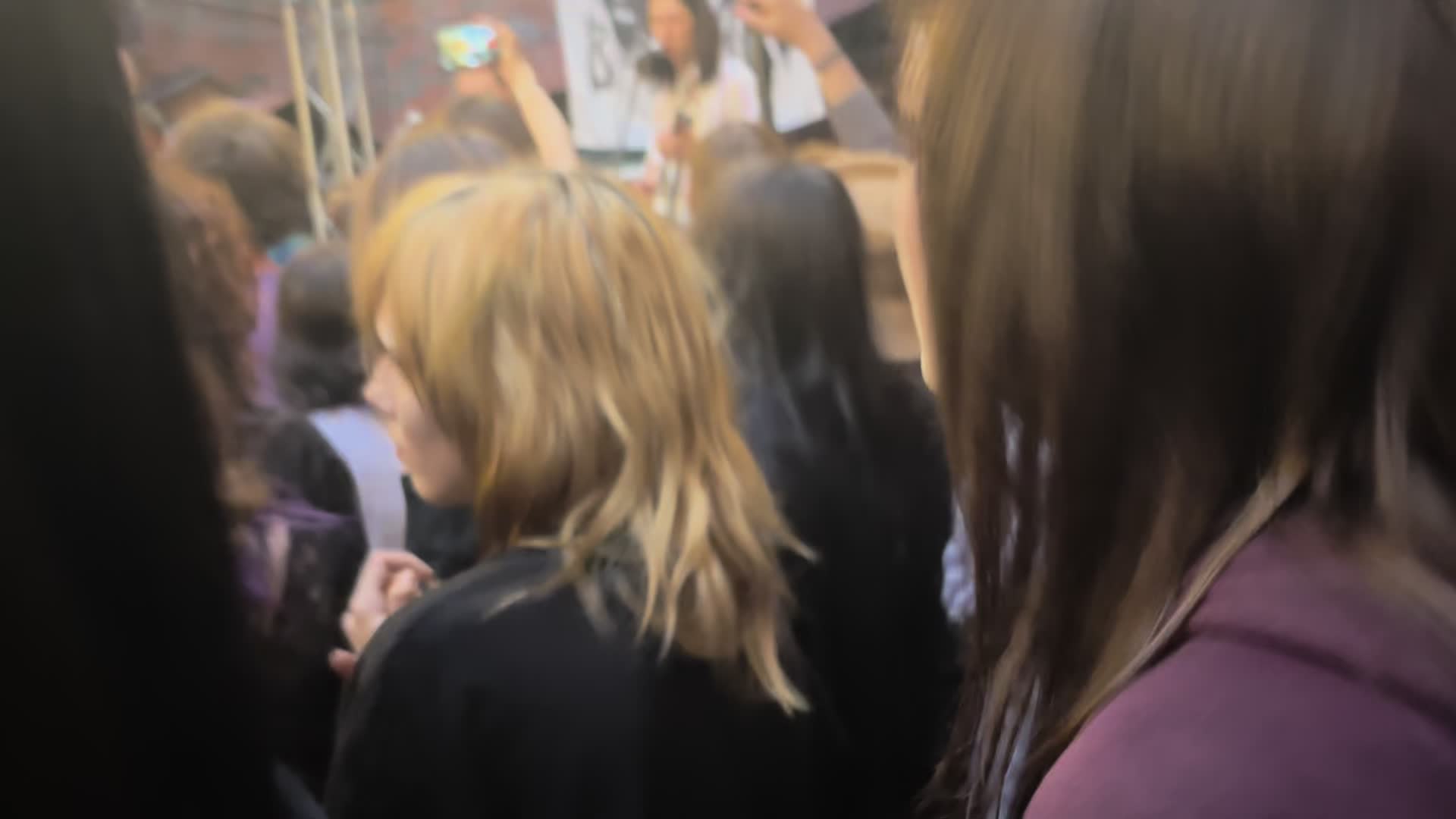@gazinglow
