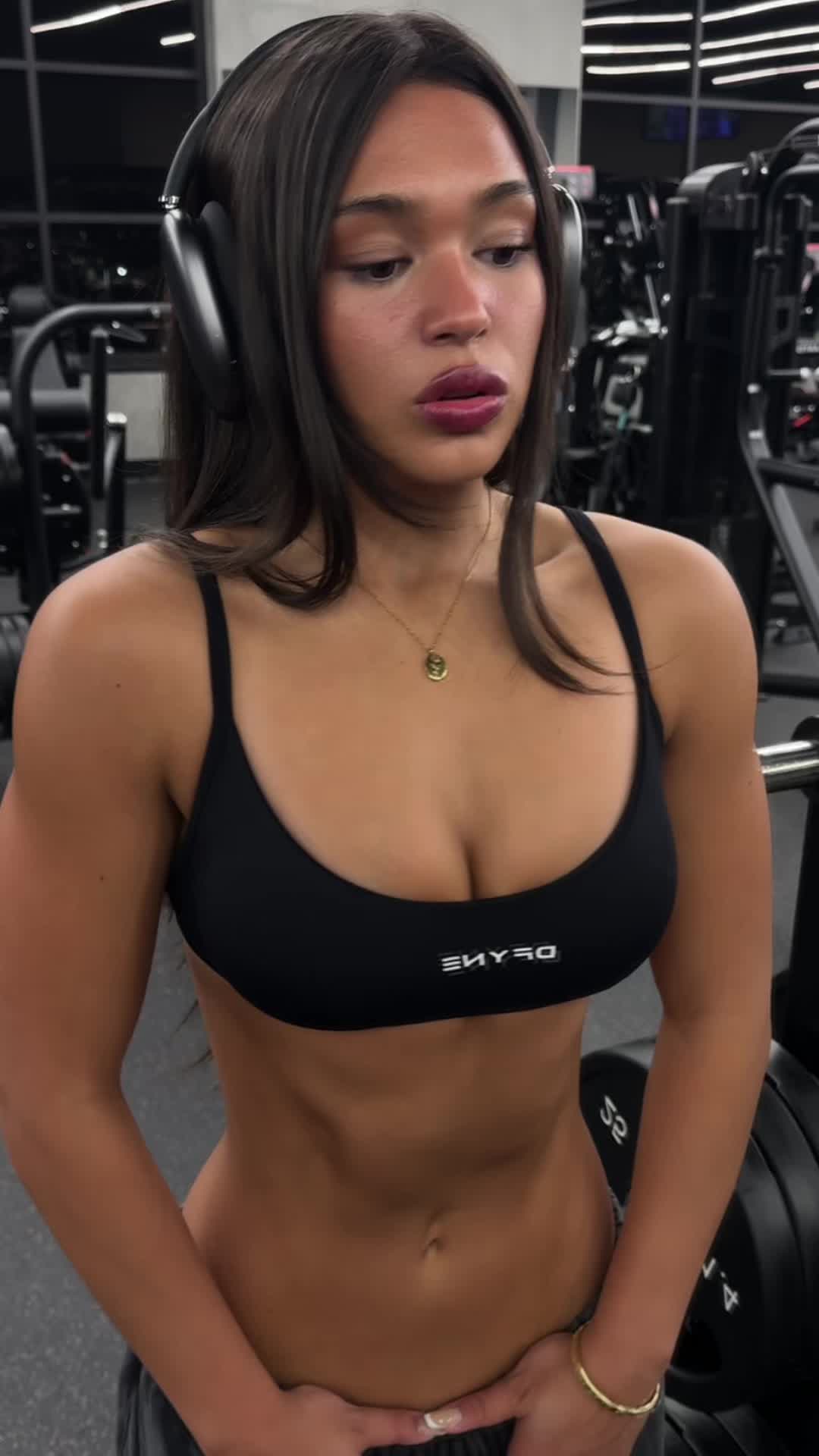 @KiaraLift