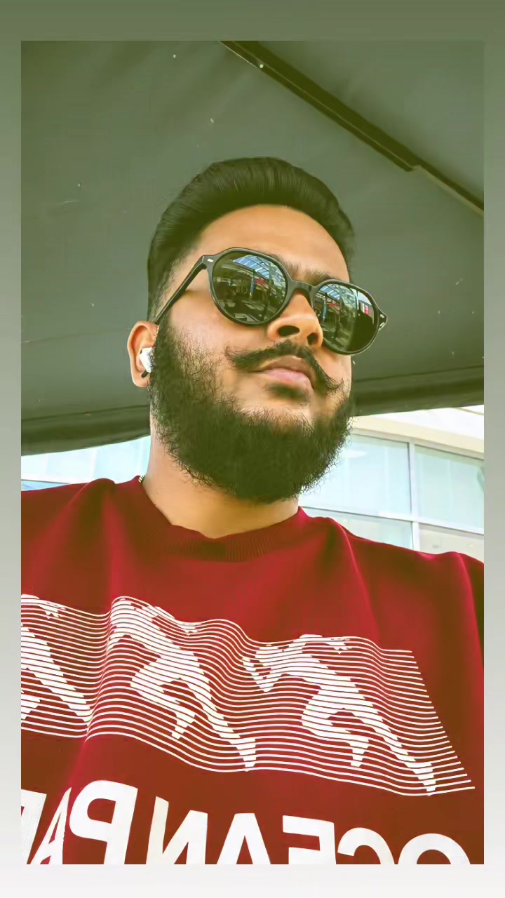 @RAYYAN 2422