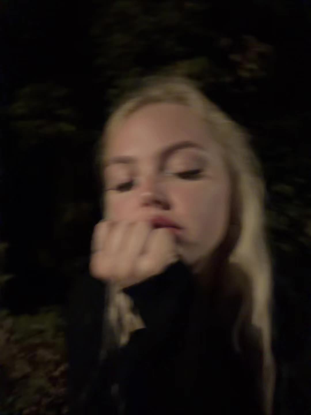 @Waifu