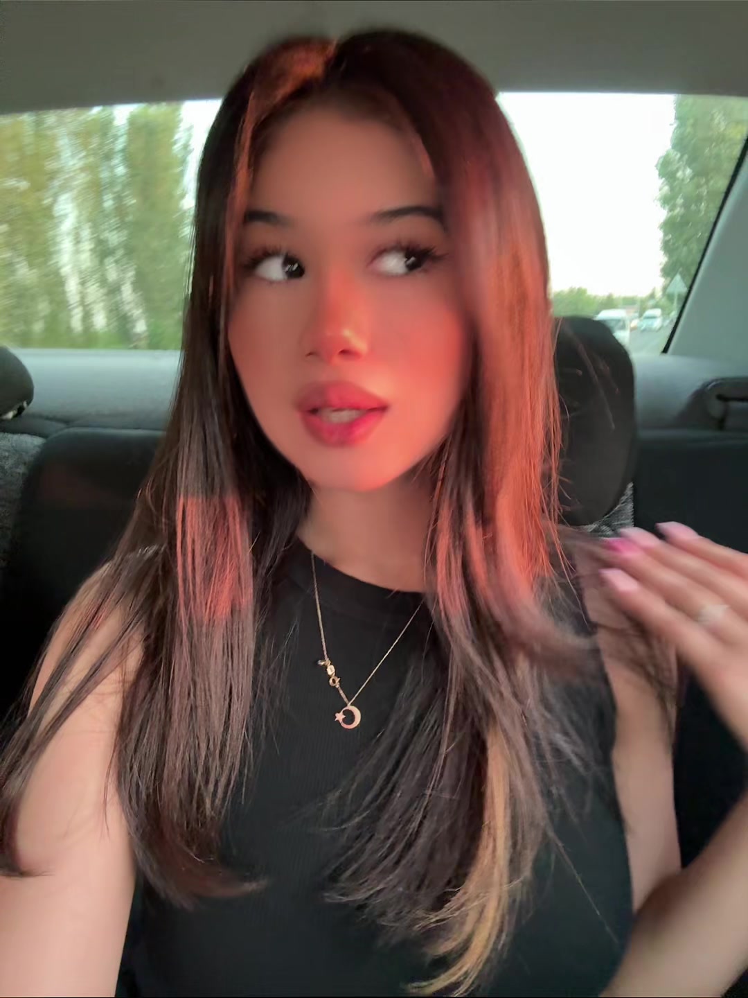 @Diora🦕