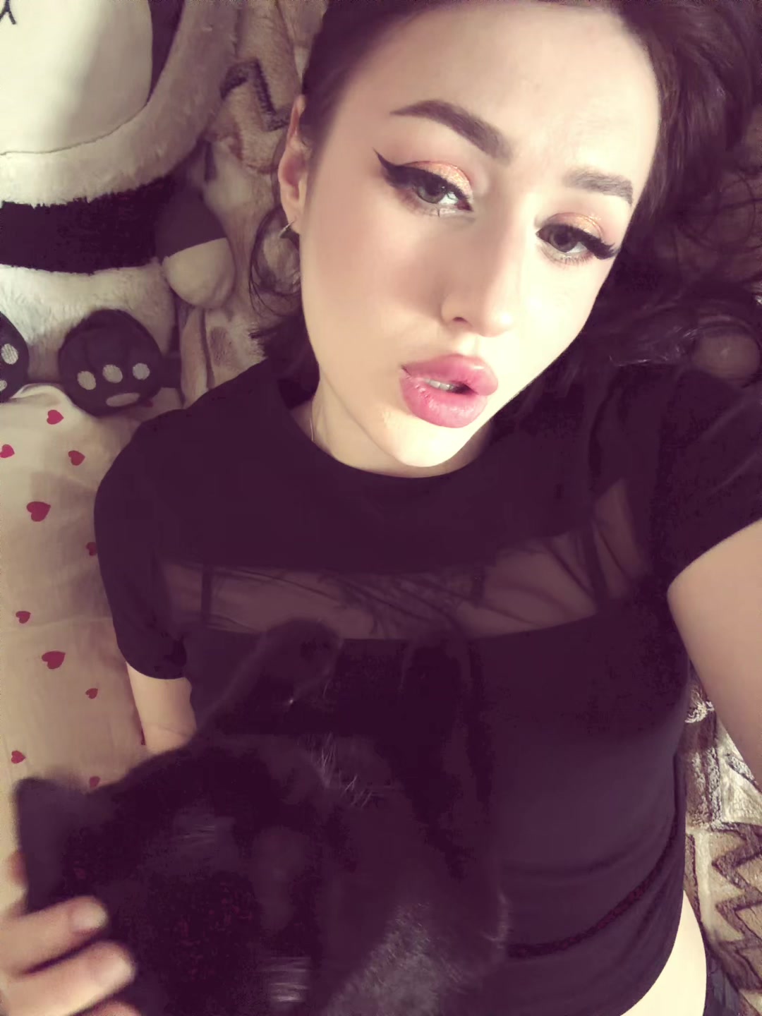 @yourunlovedgirl ❤️🔥