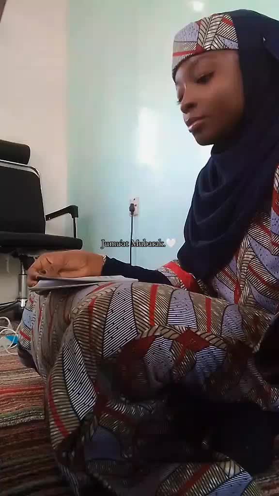 @Jameela • Scarf&Stitches.
