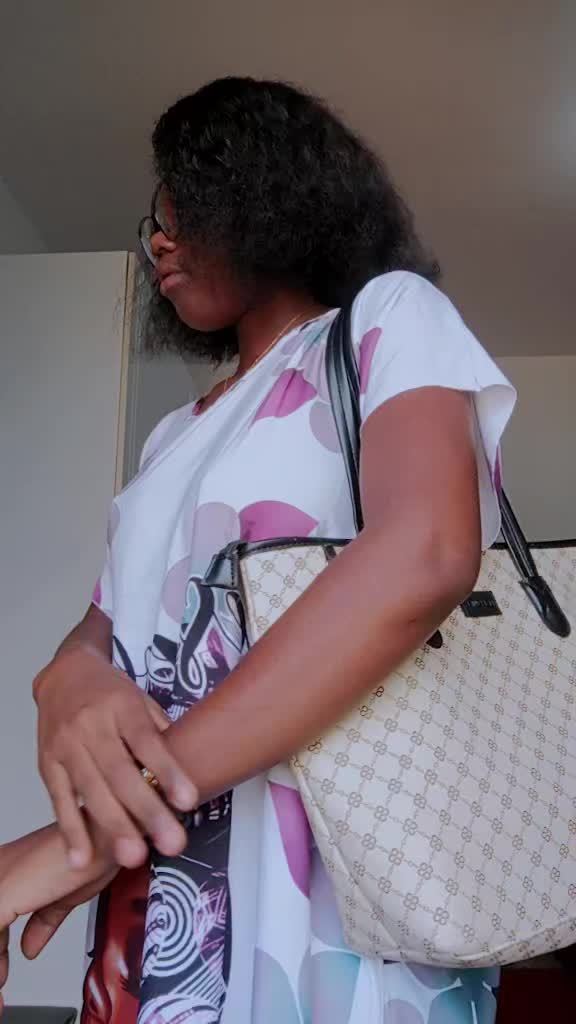 @Cl&eacute;o Cl&aacute;ver&hearts;️