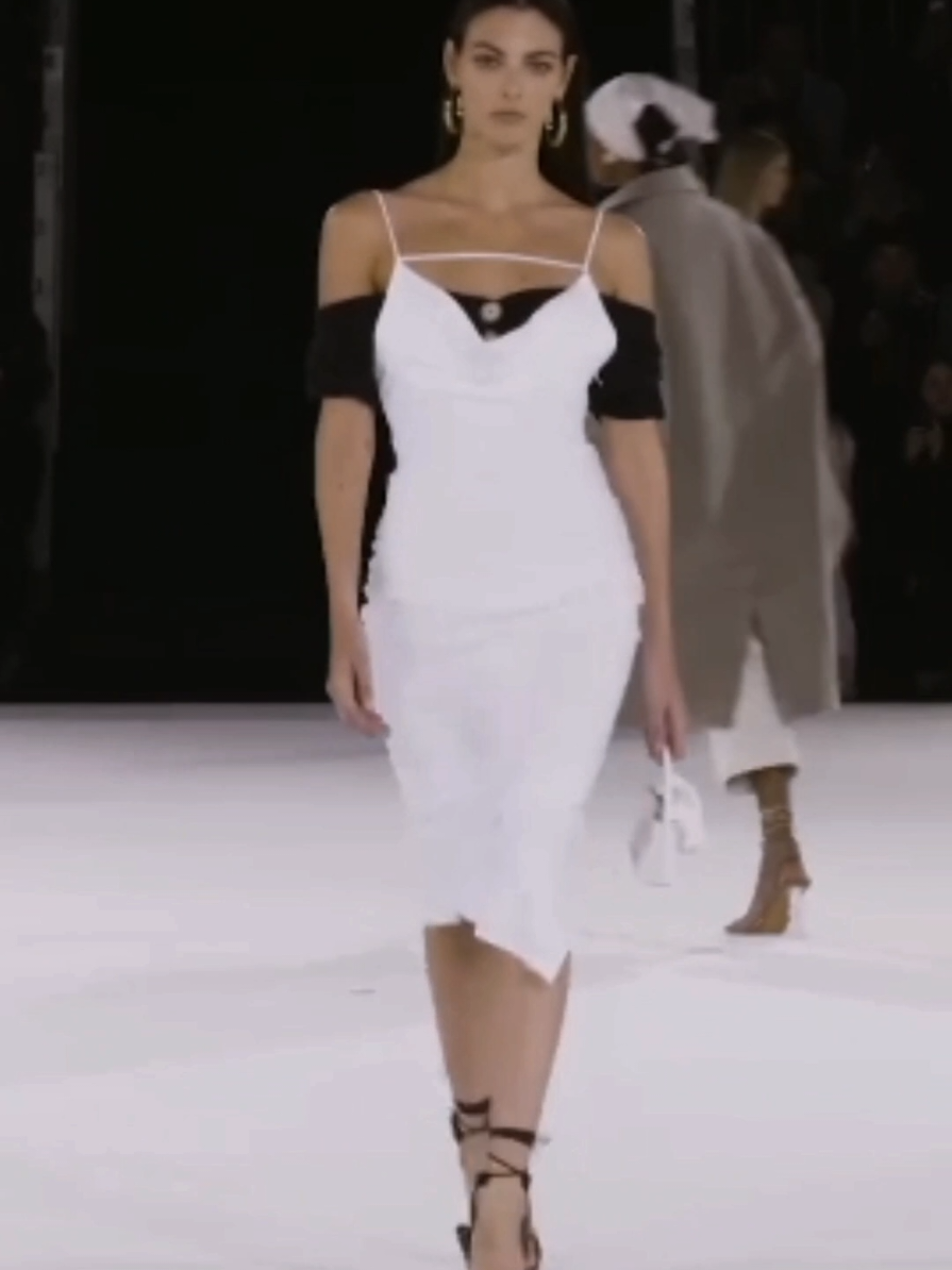 @Fashion Noir