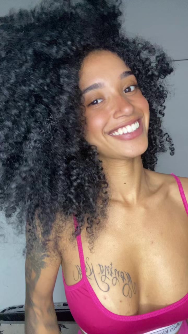 @MENINANINA