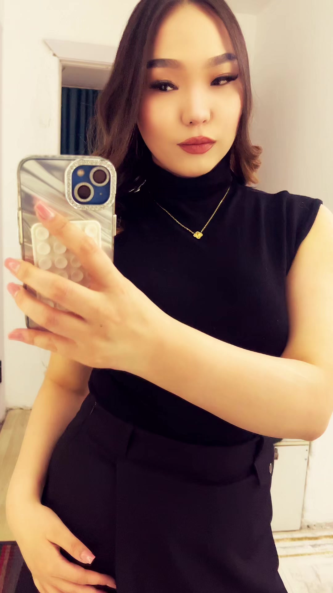 @_zhapenovaaa_