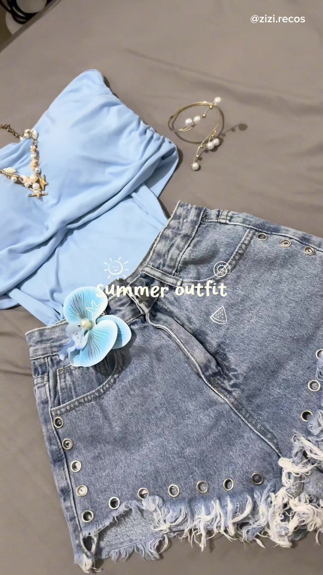 @⋆˚࿔ 𝔃𝓲𝔃𝓲 𝜗𝜚˚⋆