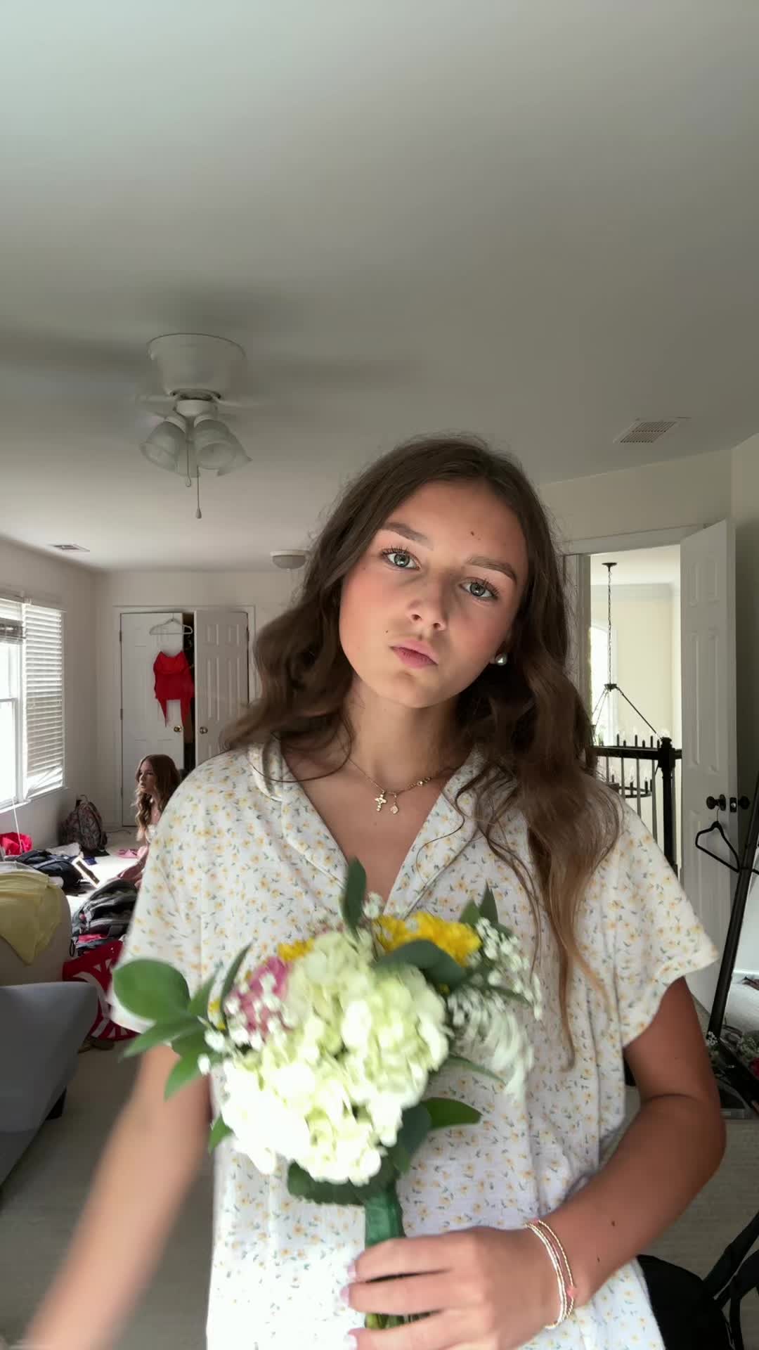 @🧘🏼&zwj;♀️🫧💐🥂