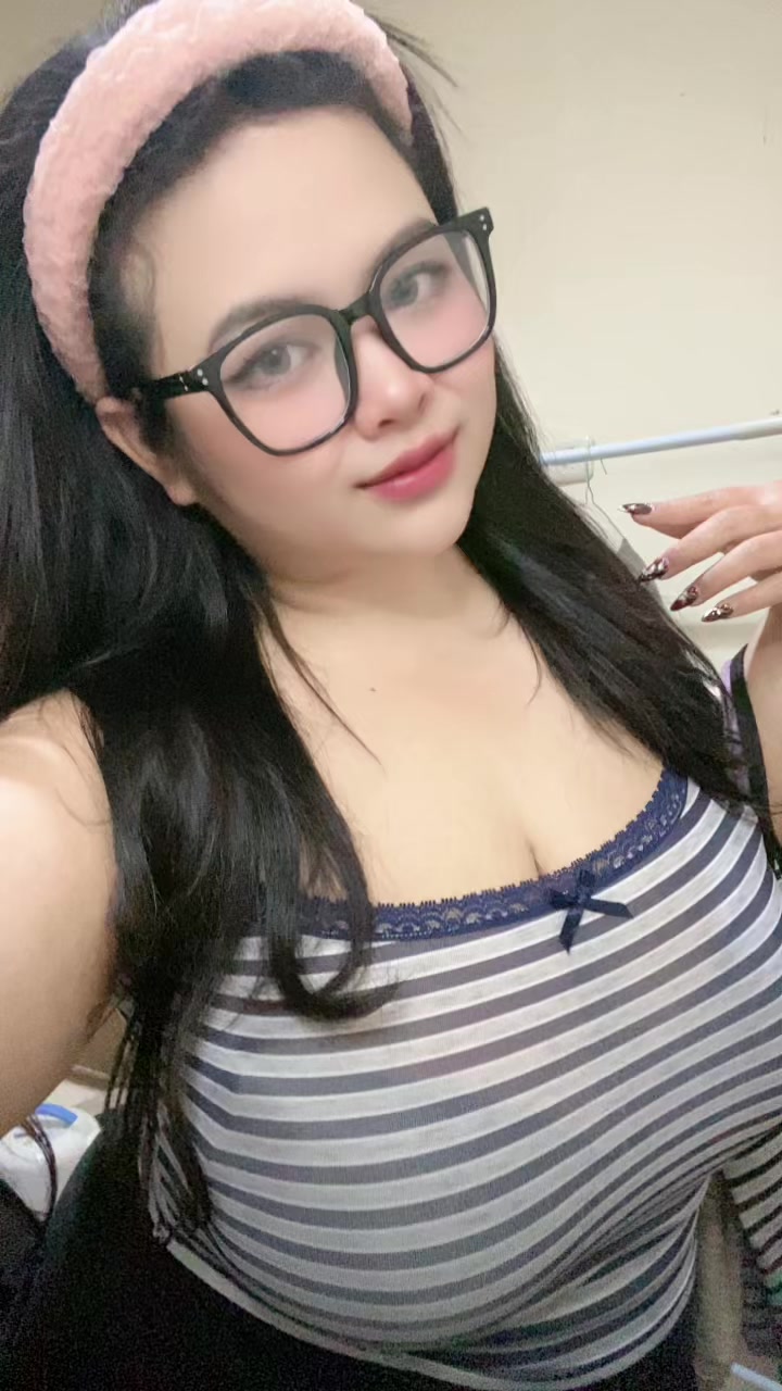 @BigSissyyy