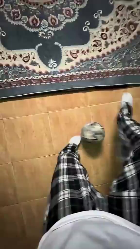 @𝐸𝓃𝑔𝓁𝒾𝓈𝒽𝒷𝑜𝓎