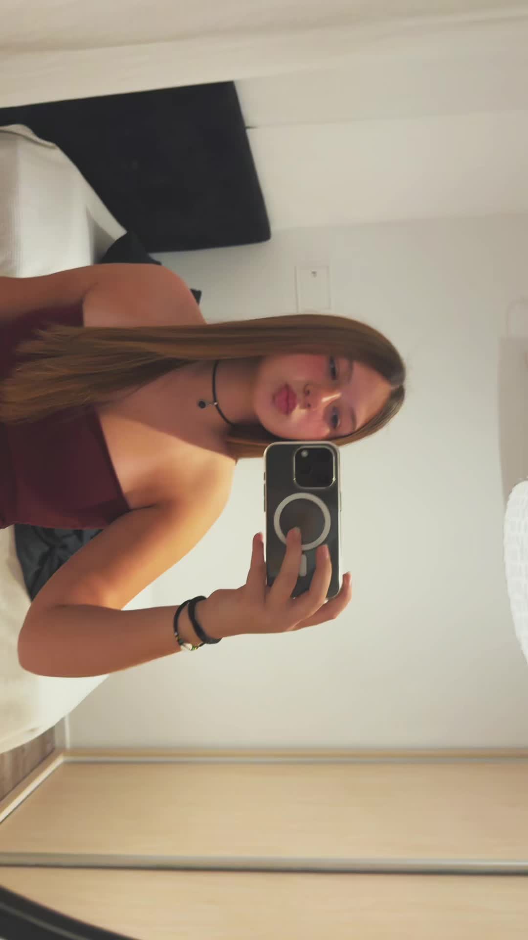 @rreeenaaa_