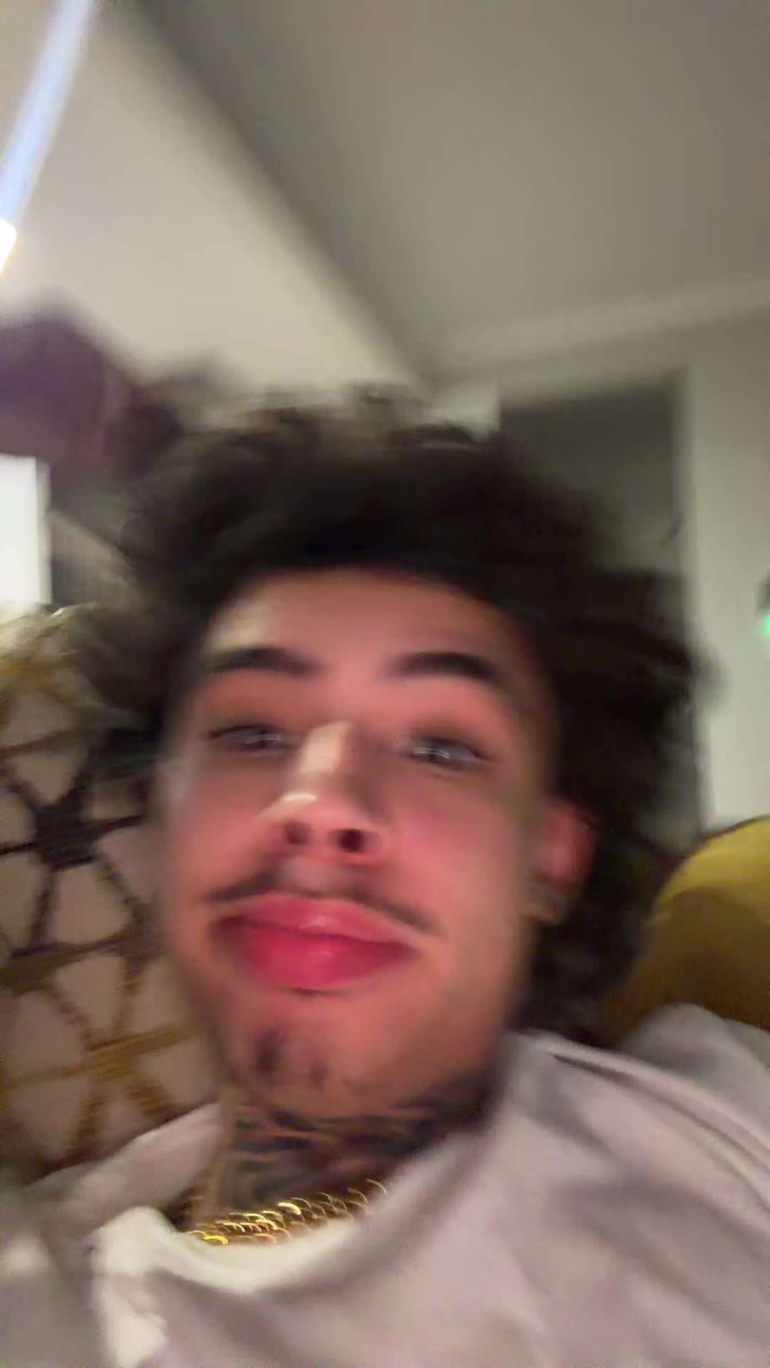 @Jayden
