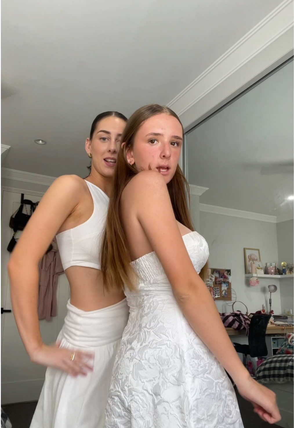 @kenz🥂🌶️🪩